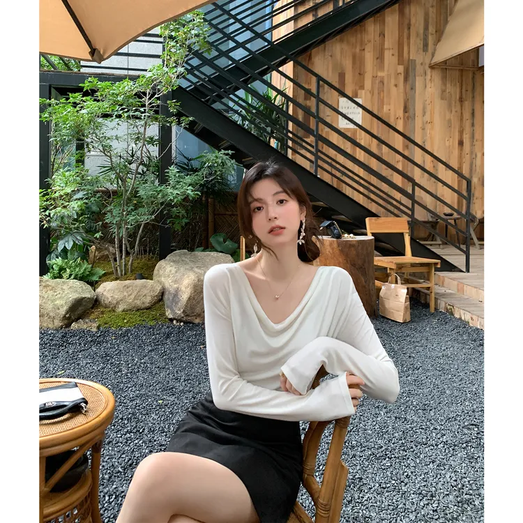 ADA MISS时髦褶皱设计荡领长袖天丝羊毛Tee宽松显瘦上衣女冬新款