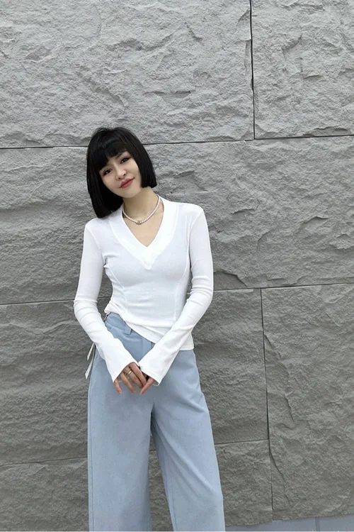 2510#V领长袖速干收腰长袖T恤百搭打底衫紧身显瘦时尚内搭