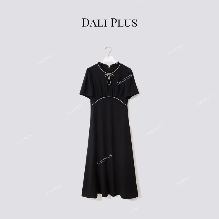 DALI PLUS“蝴蝶结钻链礼服裙”高克重醋酸连衣裙-D5LT2202
