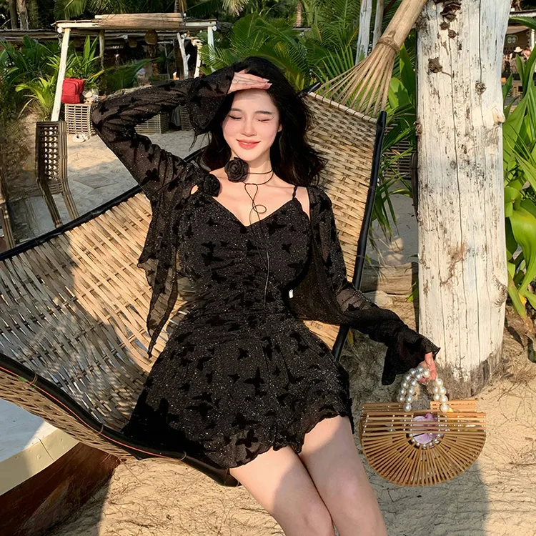 微胖大码胖妹妹女款大码长袖裙式连体泳衣遮肉显瘦适合温泉度假