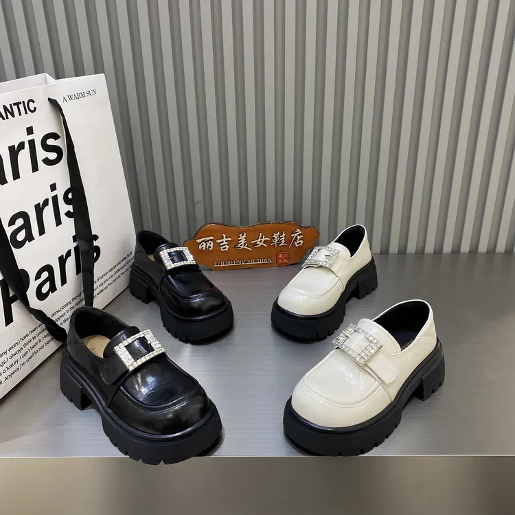 厚底英伦风魔术贴卡扣乐福鞋真皮女2025春季新款百搭增高休闲单鞋