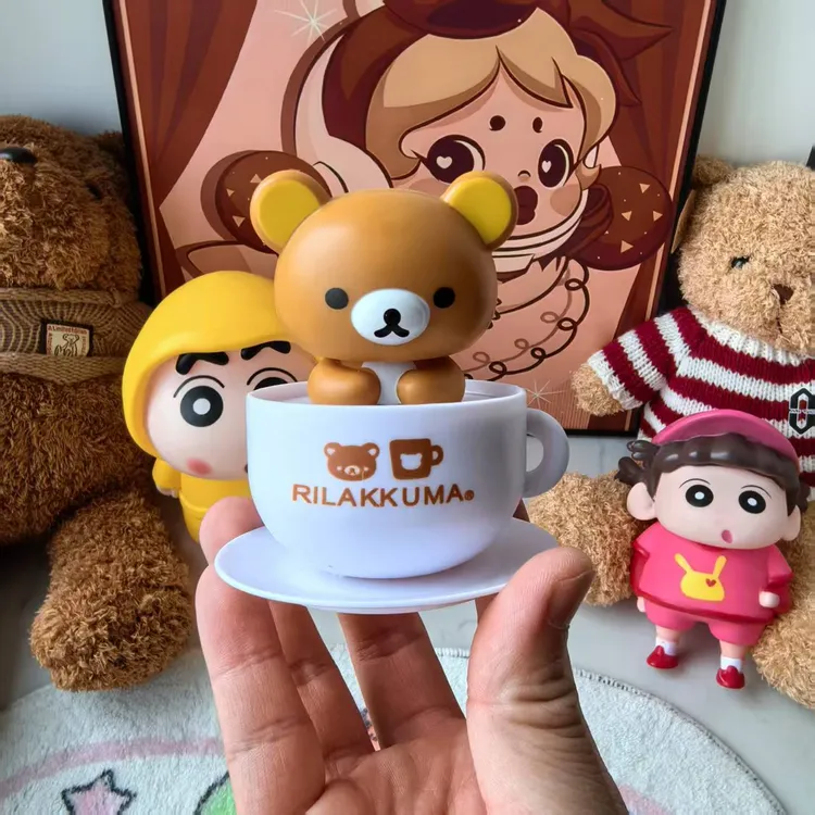 卡通轻松小熊点头太阳能桌面可爱汽车摇头咖啡杯公仔车载装饰摆ts