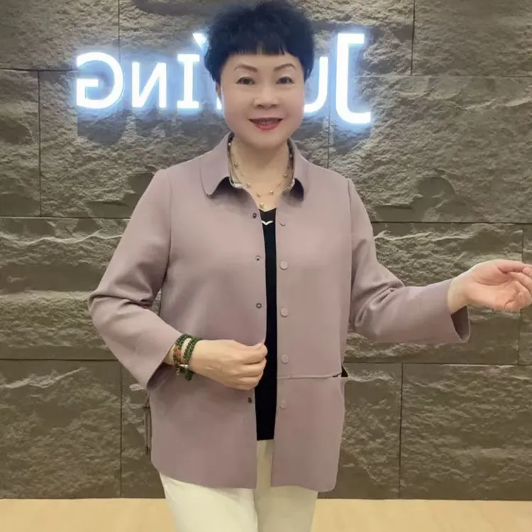 高端空气棉风衣春秋新款宽松显瘦妈妈装翻领衬衣大码开衫薄款外套
