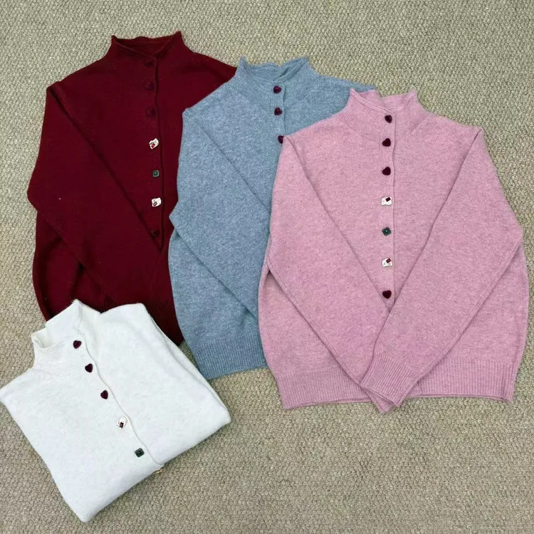 静静推荐 原创新款爱心扣洋气开衫上衣1086