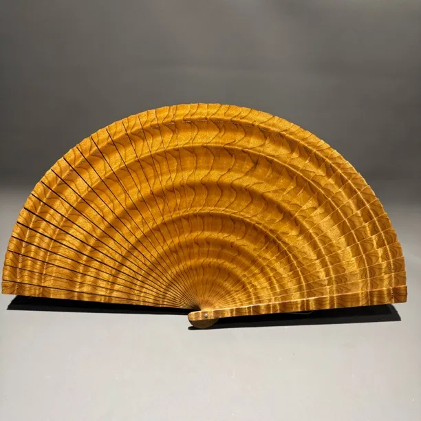 正宗小叶桢楠金丝楠木老料28㎝大水波摆件苏扇