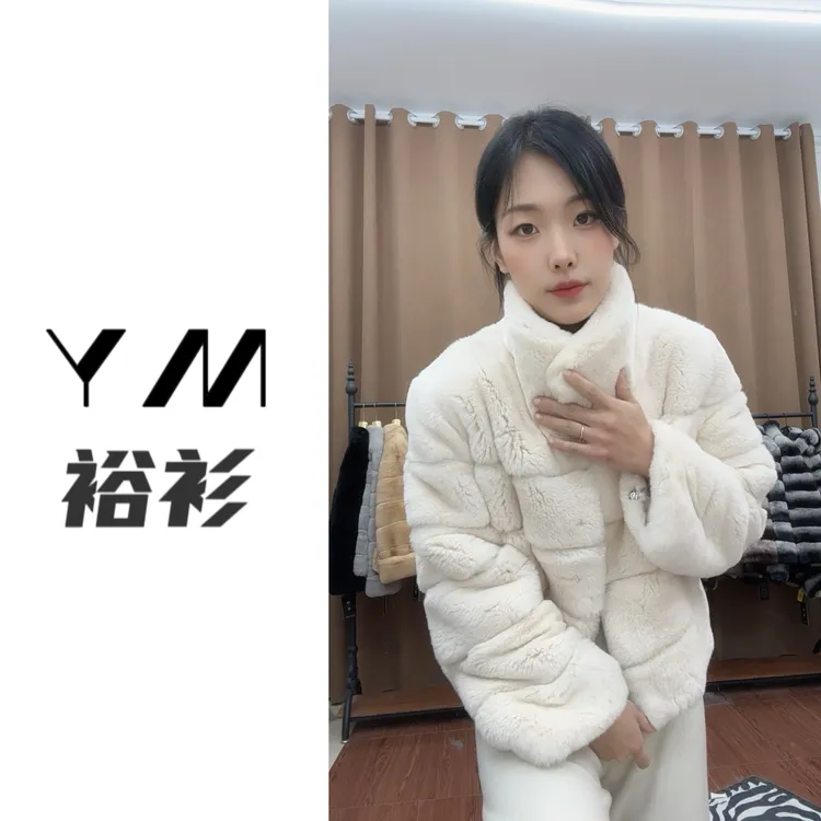 【绒绒奶兔】米杏色獭兔立翻领皮草外套娃娃领减龄保暖