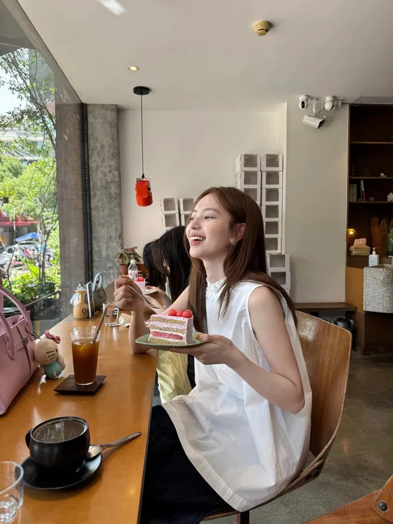 夏季新款韩系洋气衣服女高级感慵懒风显瘦上衣百搭休闲阔腿裤套装