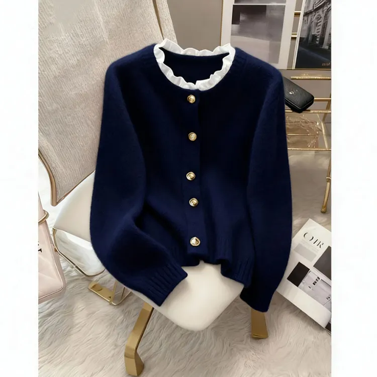 秋季韩系穿搭设计感小众长袖针织衫女高级感小香风藏蓝色毛衣上衣