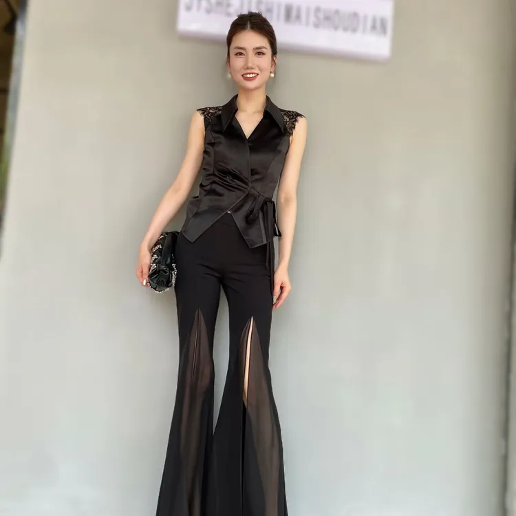 【俊英】2025夏季新款时尚百搭显瘦修身翻领蕾丝短袖T恤女马甲上衣