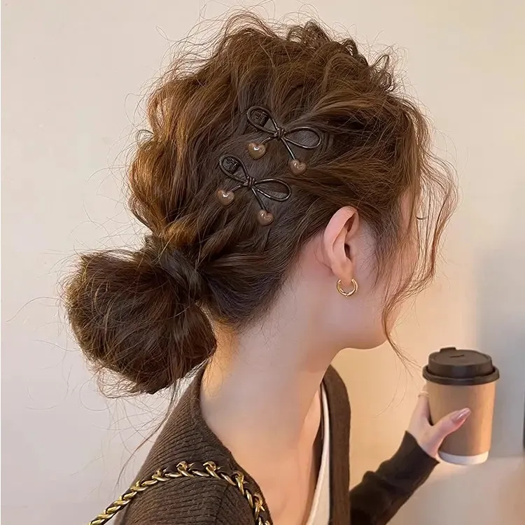 蝴蝶结发夹女咖色爱心边夹侧边前额发卡2025新款刘海夹子高端头饰