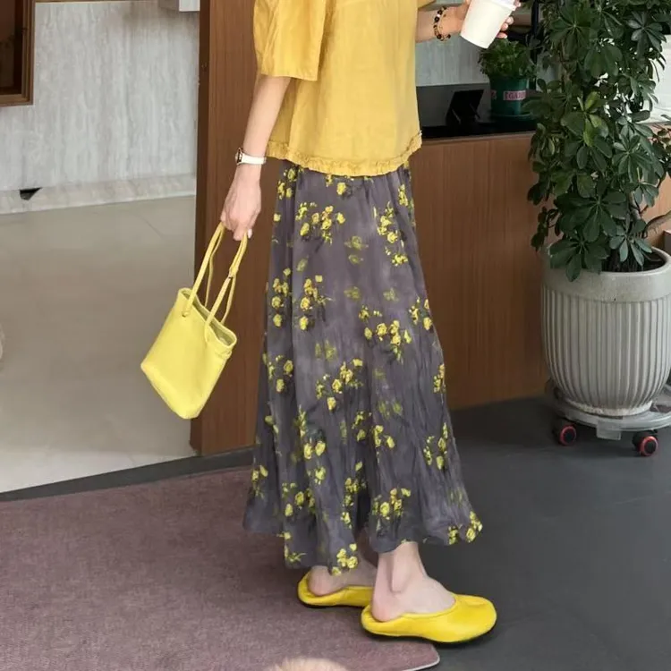 2025年夏季新款半身蛋糕裙碎花褶皱高腰淑女a字大摆百搭女士蓬松