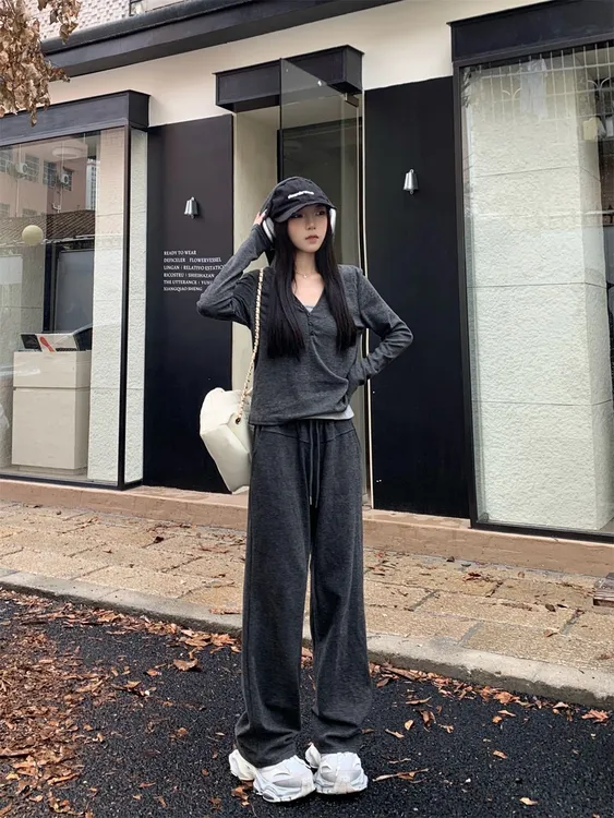 2025春秋季新款吊带连帽上衣阔腿裤三件套女通勤百搭休闲运动套装