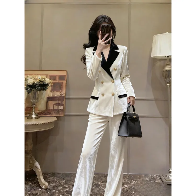 时尚气质轻奢高端大方得体小香风白色丝绒西装外套裤子职业套装女