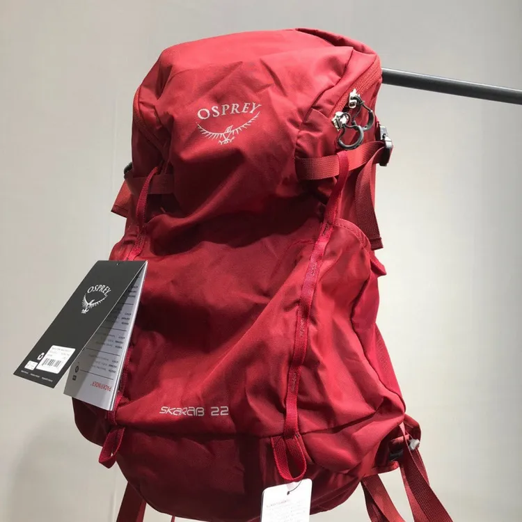 小鹰甲虫登山包男女同款22L34升登山徒步户外双肩包30L防泼水背包