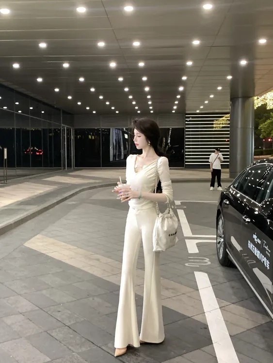 【雅乔定制】高弹乱麻微喇裤女百搭时尚白色喇叭长裤DYLL-25076479