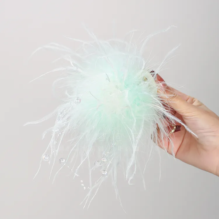 时宴泡芙新年雪球抓夹羽毛珠珠时尚蓬松灵动感发饰超仙毛毛鲨鱼夹