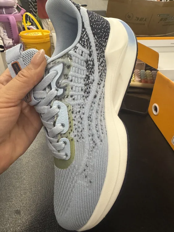 厚底增高时尚运动鞋2025年夏季新款百搭透气休闲鞋超轻网面鞋跑鞋