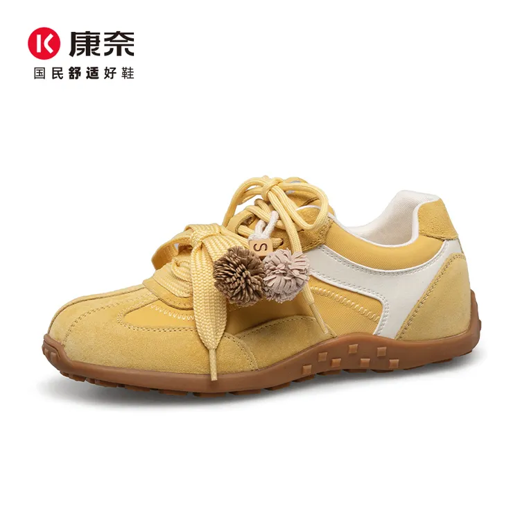 康奈2026 新款女时尚百搭轻便平底秋冬保暖休闲德训鞋