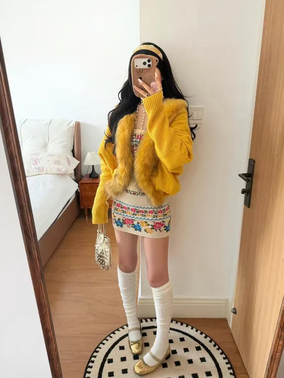 2025秋冬新款韩系高级感毛领针织衫百搭连衣裙气质两件套装显瘦