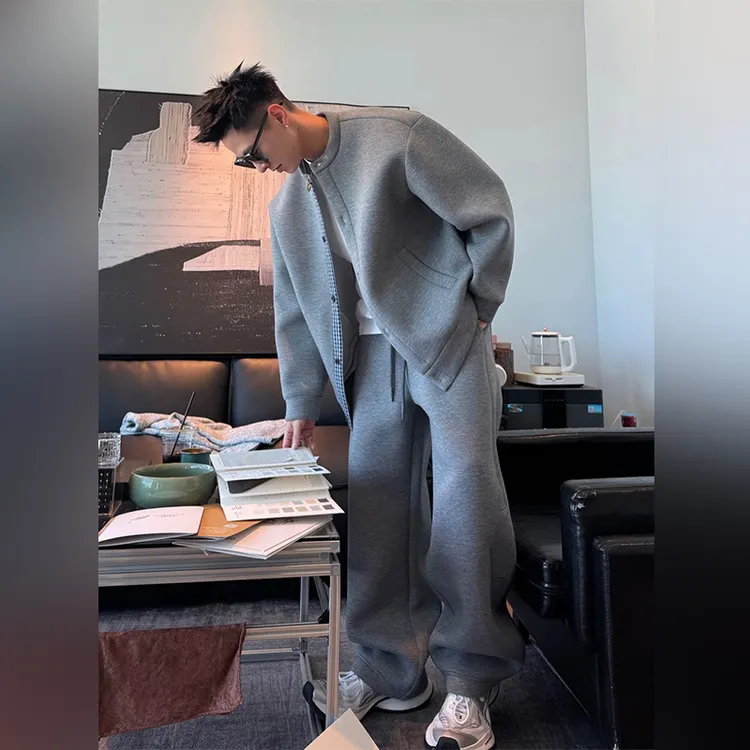 高端松弛感穿搭一整套男款春秋季灰色重磅假两件开衫卫衣卫裤套装