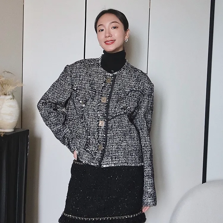 H·GENTEEL荷高冬女拼接黑白夹花实穿气质外套GUD42520507