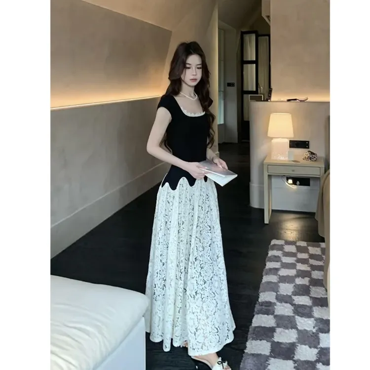 岫小众气质蕾丝拼接连衣裙小飞袖针织修身长裙