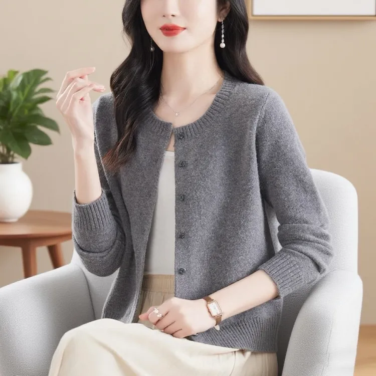 早秋羊绒开衫女毛衣外套羊毛新款圆领短款小个子针织