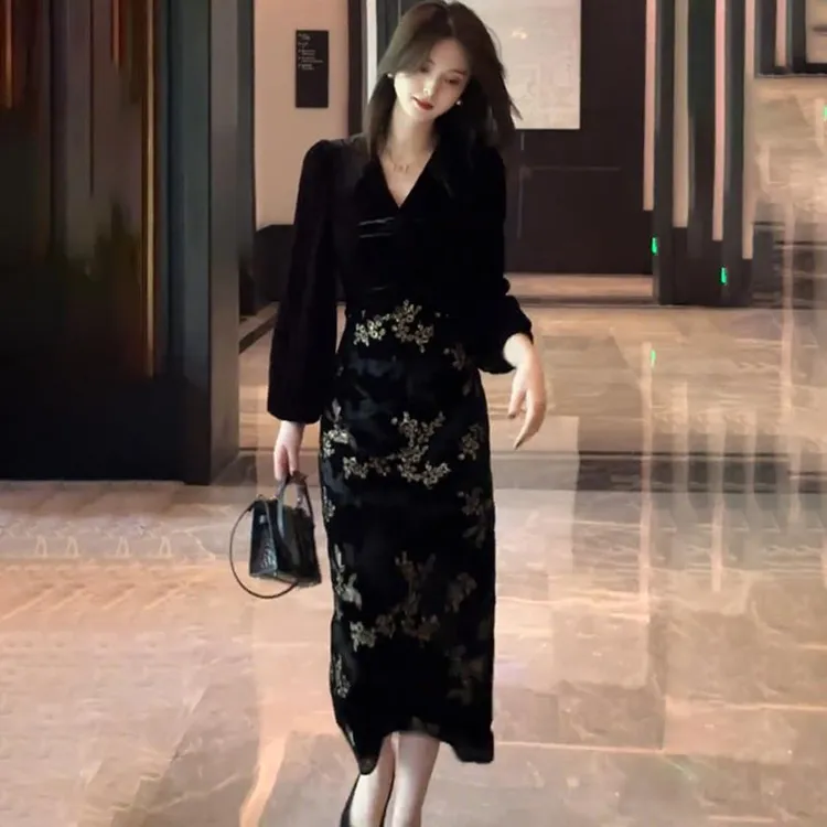 2025秋季气质名媛风V领长袖拼接洋装女重工时尚收腰长裙礼服裙