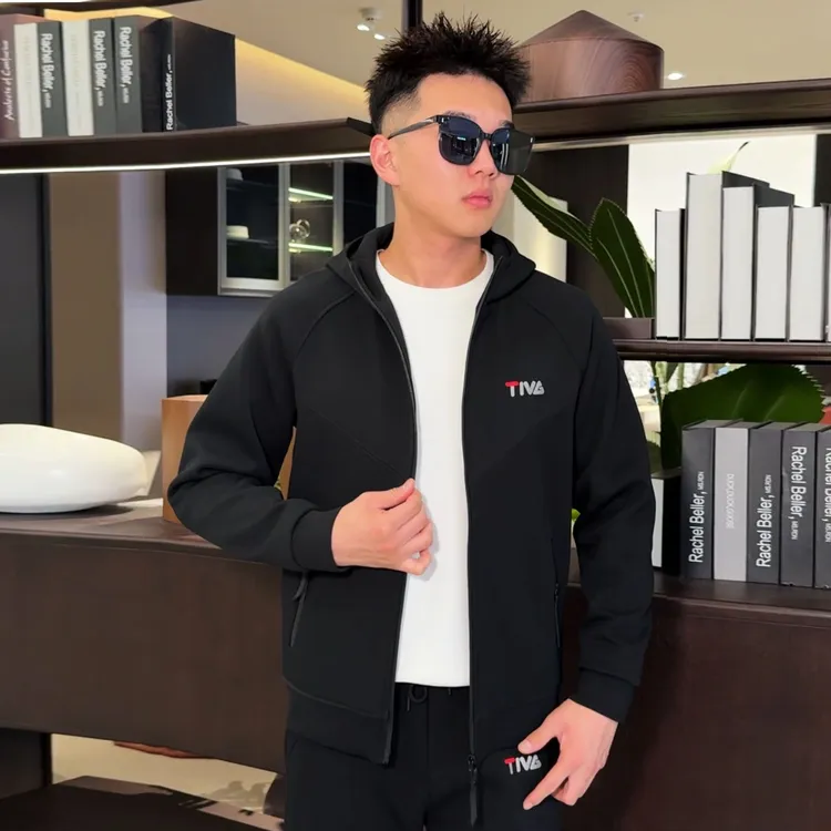 TIVG秋冬保暖外套针织上衣拉链夹克大码秋款修身连帽男衣服加绒