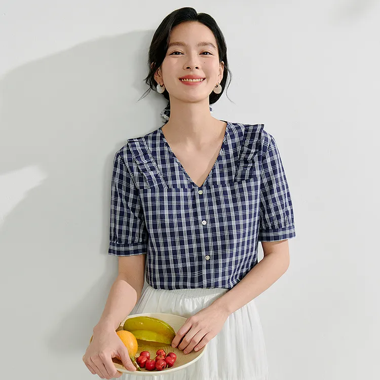 【一秒入夏】茵曼2025春夏季复古格纹V领衬衫显瘦百搭纯棉衬衫