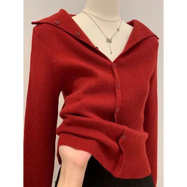 翻领毛衣针织打底衫女【80-200斤】秋冬穿搭修身V领纽扣内搭上衣