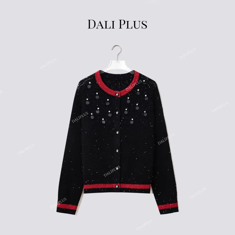 DALI PLUS“红黑珠片苏力毛衣”节日战袍针织开衫女装-D5MM3410