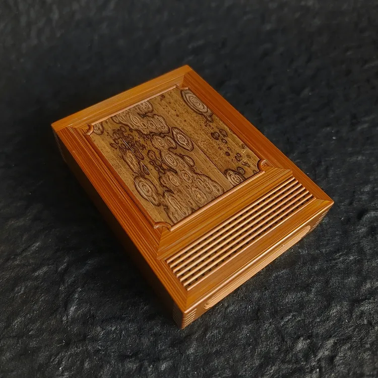 一物一拍名家张圣林手工榫卯结构老玉竹梅鹿竹暗格黄蛉盒鸣虫器具