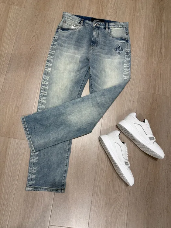 男士秋款百搭水洗蓝直筒牛仔裤时尚设计休闲舒适潮流