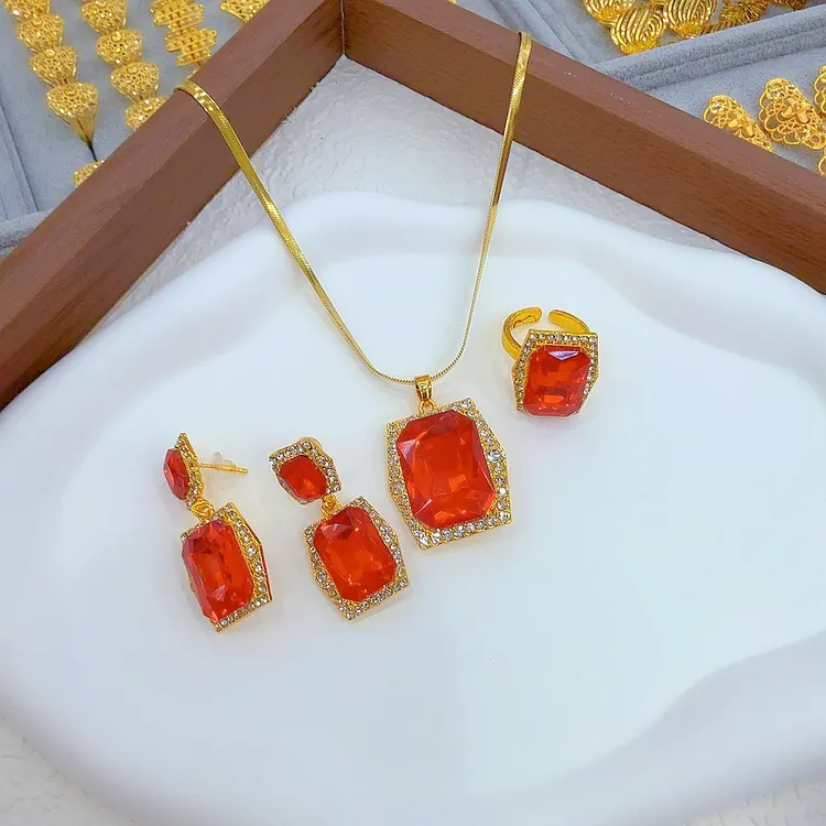 钛钢项链 新款钛钢三件套精美百塔女款时尚首饰气质轻奢百搭饰品