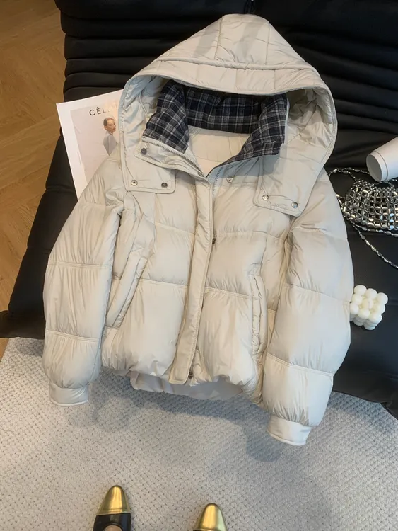 2025冬季时尚加厚连帽短款棉服女韩版拼接格子宽松面包服保暖外套