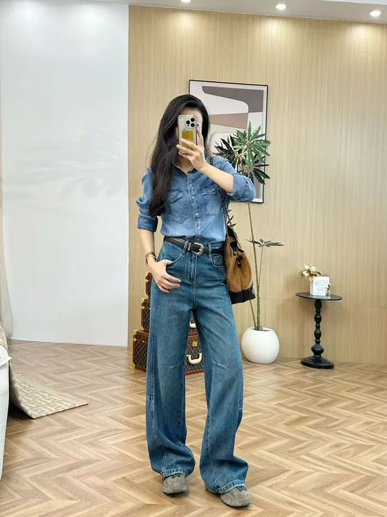 25秋女款结构拼接垂顺感显瘦遮胯慵懒风设计感窄版阔腿牛仔裤8017