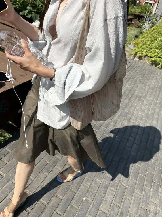 2025夏季新款法师气质高级简约宽松衬衫高腰百褶半身裙两件套装