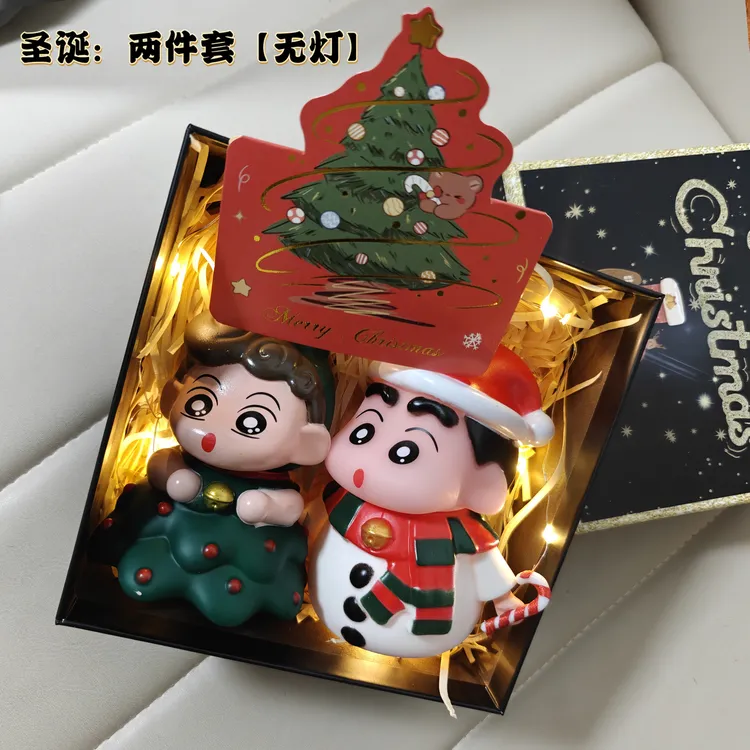 【圣诞限定】蜡笔小新手办雪人小新圣诞树小葵可爱公仔桌面摆件礼物