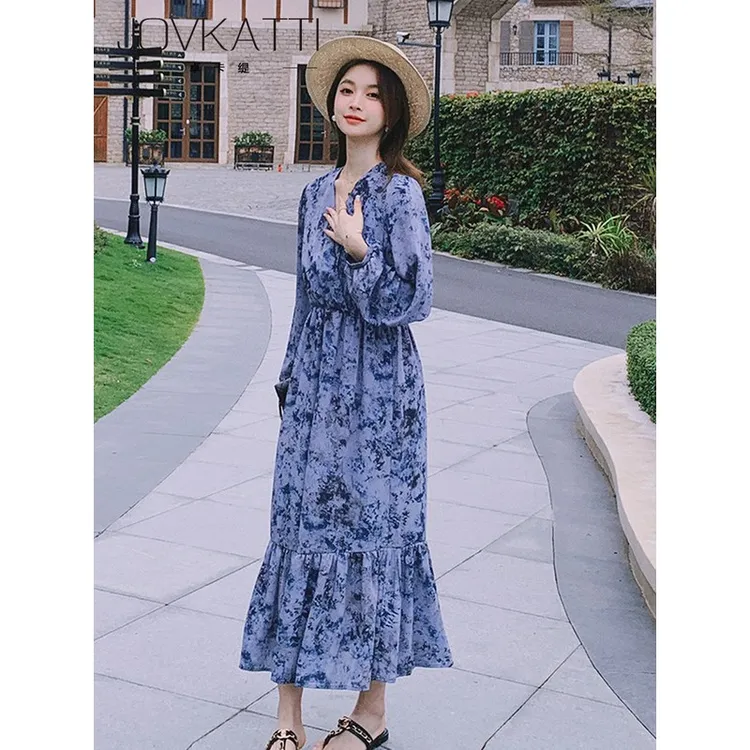 法式复古蓝色扎染碎花连衣裙女2025秋季甜美气质轻奢高级感茶歇裙