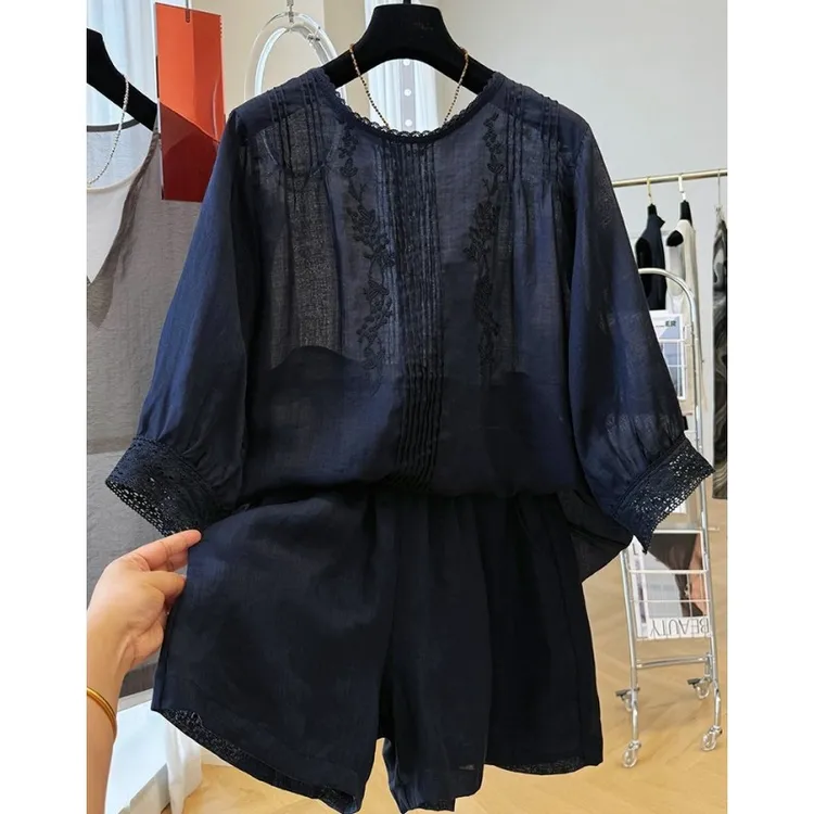 00761韩系刺绣小衫短裤两件套时尚穿搭女巨好看的爆款夏日套装薄