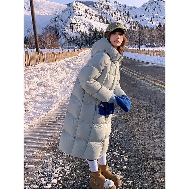 加厚长款服女过膝宽松水污亲肤泡芙衣外套2025年冬季新款