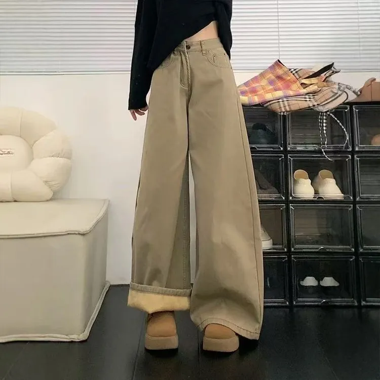 卡其色美式阔腿加绒牛仔裤女2025冬季新款高腰宽松显瘦直筒拖地裤