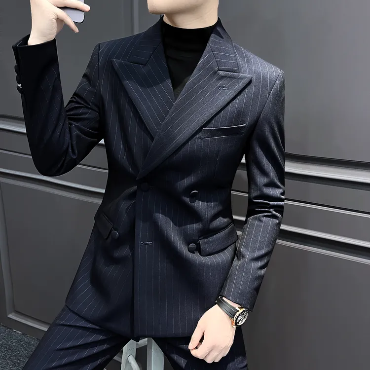 双排扣条纹休闲西装外套男痞帅英伦男装韩版修身戗驳领男士小西服