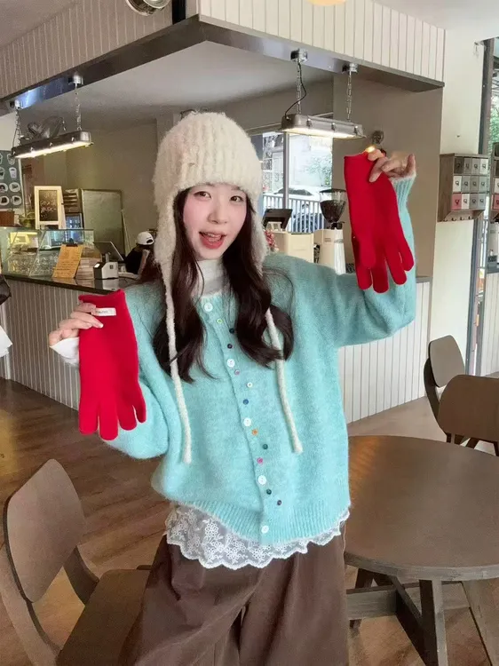 P韩系复古彩色扣子针织开衫女秋季新款设计感小众百搭软糯毛衣