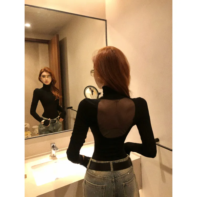 婉君【背影杀上衣】秋冬新款纯欲辣妹修身长袖打底上衣LWJ24D4T2603