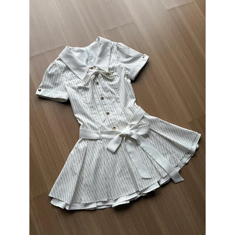 韩系学院风条纹衬衫连衣裙女2025夏新款设计感系带收腰显瘦短裙子