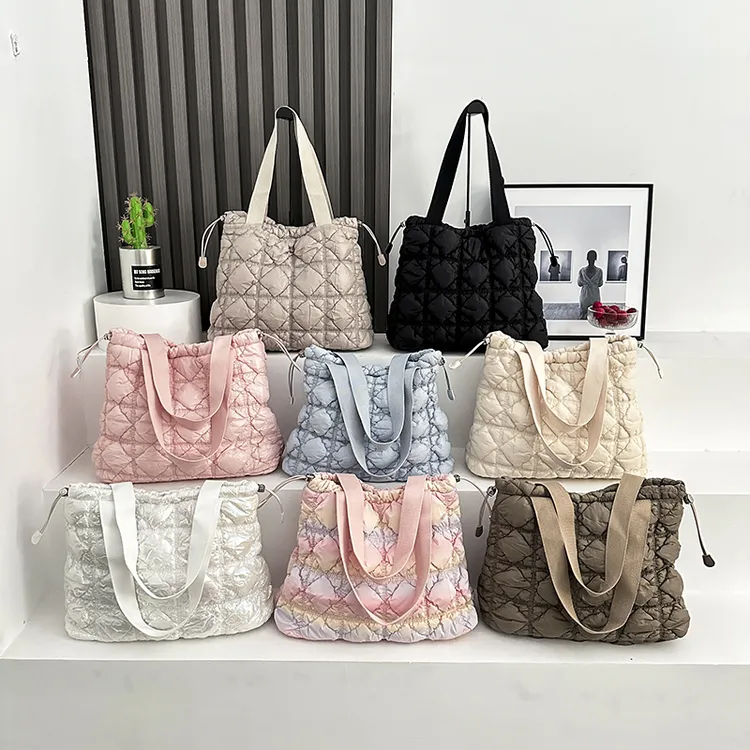 郜姐家卡米仑5号托特韩版云朵柔软包磁扣泡泡夹棉软包跨境潮