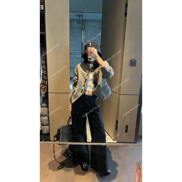 【AYOBE】小贤    羊毛淡雅洒脱感小众单排扣外套精致高级感上衣