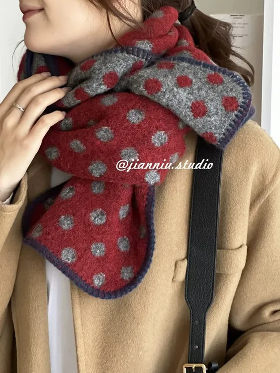 锁边波点针织围巾ins韩版女秋冬季加厚保暖百搭护颈双面小围脖潮